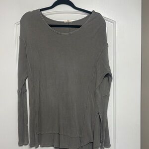 Easel gray Long Sleeve Women's Top